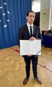 Uroczyste pożegnanie klas maturalnych 13
