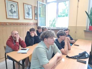 Zajęcia w ramach lekcji języka polskiego poświęcone noblistce Wisławie Szymborskiej 11