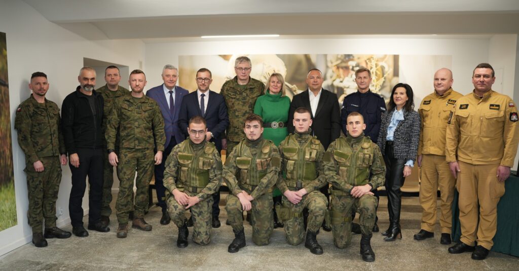Otwarcie nowoczesnej Wirtualnej Strzelnicy 18