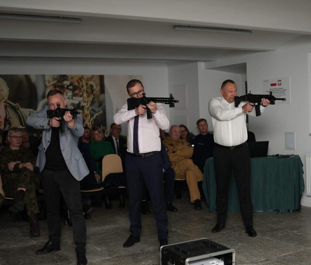 Otwarcie nowoczesnej Wirtualnej Strzelnicy 17