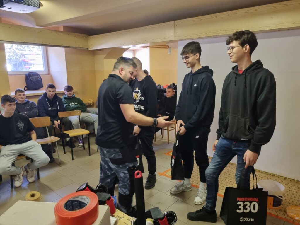 Szkolenie z zakresu nowoczesnych technik i narzędzi malarskich 4