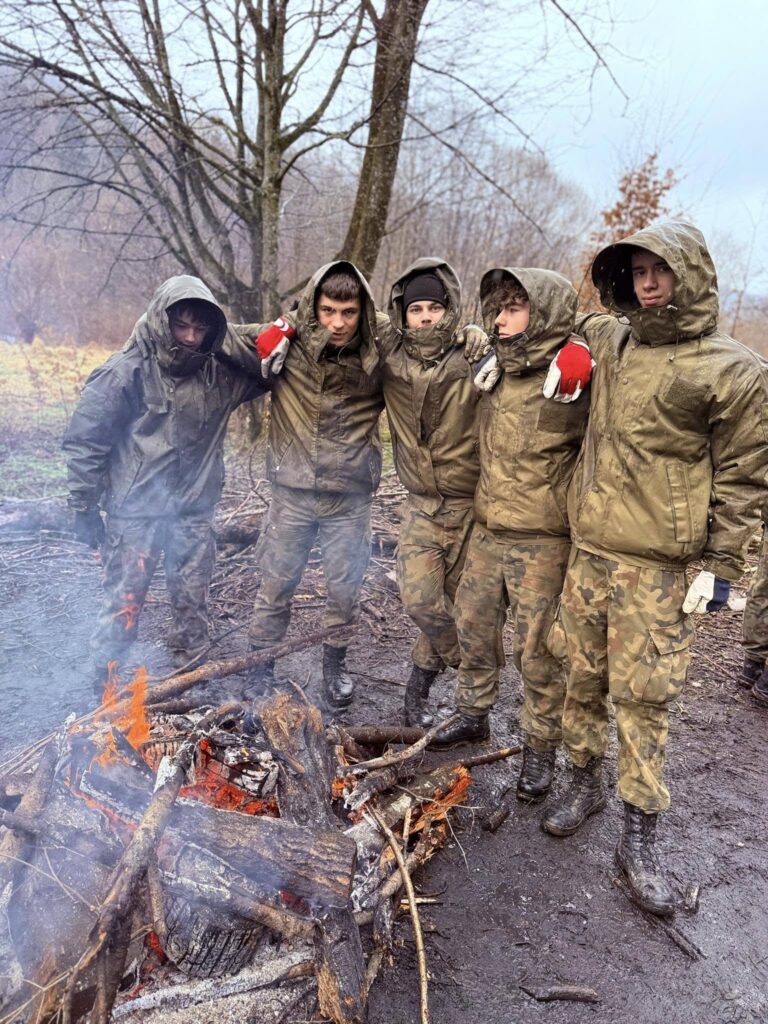 Obozy szkoleniowe klas mundurowych OPW 9