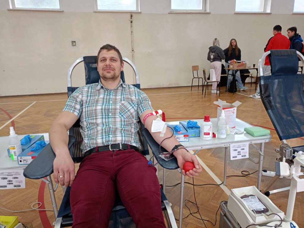 Kolejna szlachetna akcja krwiodawstwa Szkolnego Klubu Honorowych Dawców Krwi „Dla Niepodległej” 3
