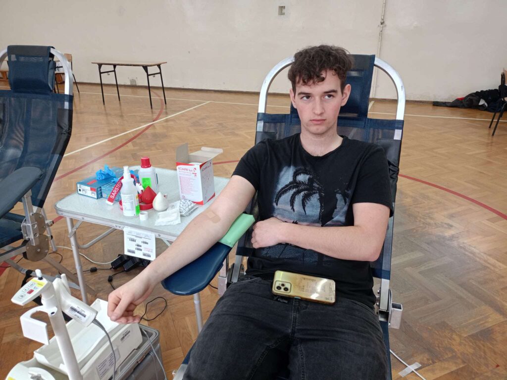 Kolejna szlachetna akcja krwiodawstwa Szkolnego Klubu Honorowych Dawców Krwi „Dla Niepodległej” 12