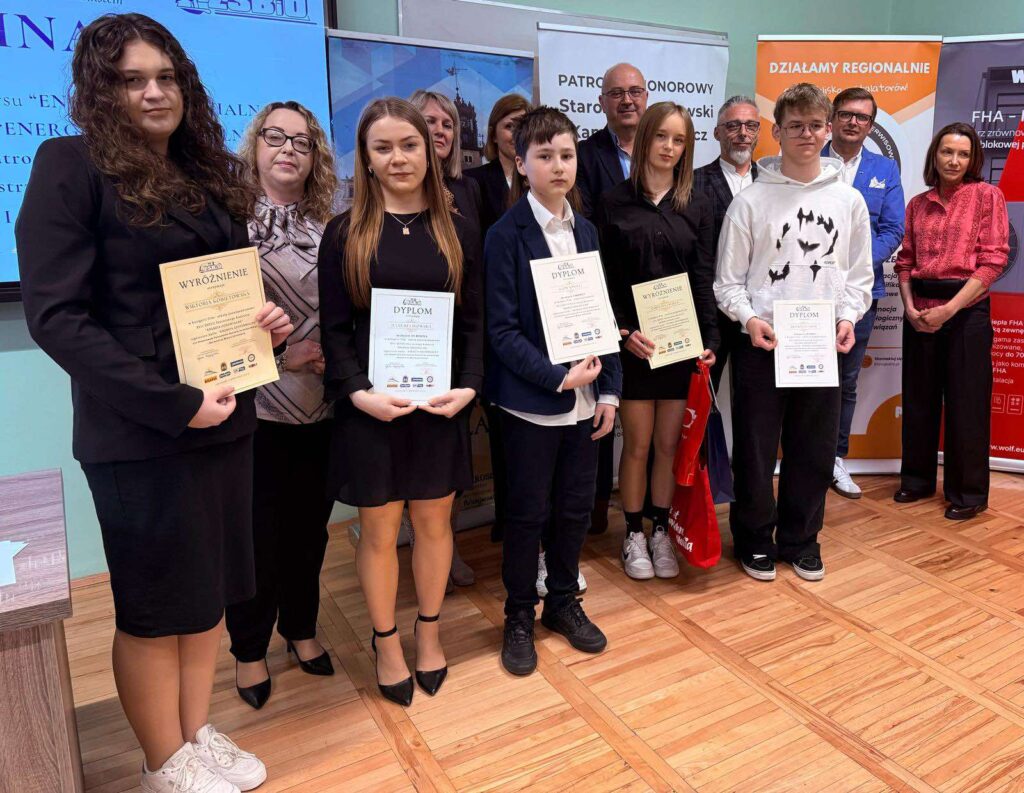 XVII Powiatowy Konkurs Energia Odnawialna rozstrzygnięty !! 11