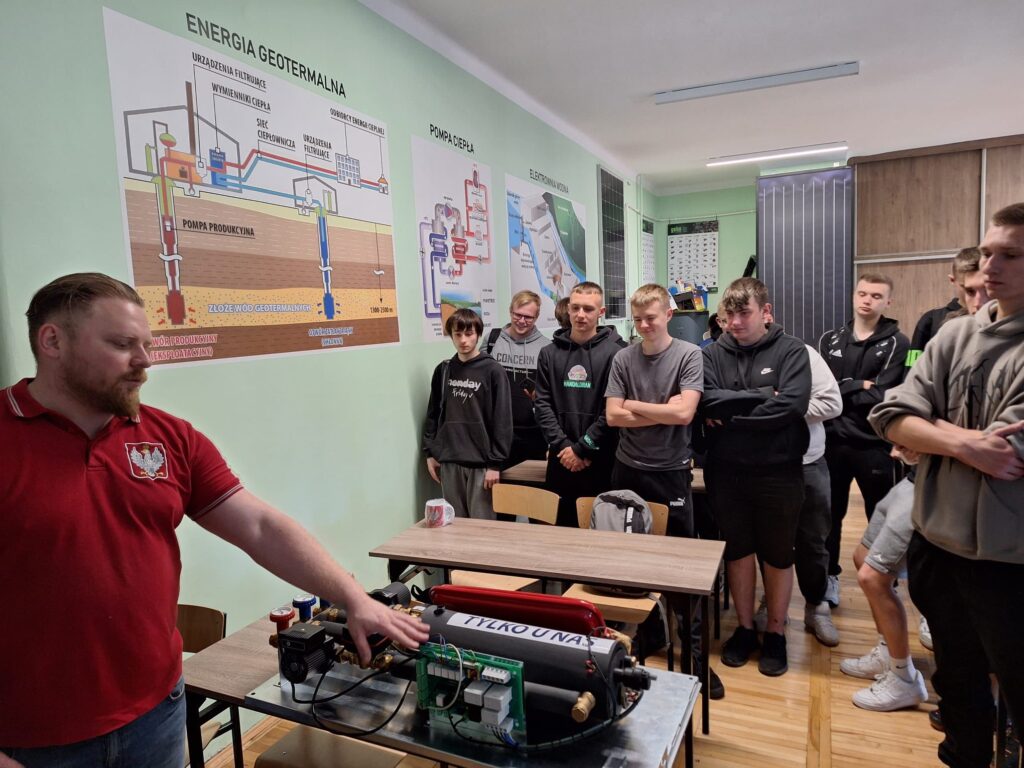 Szkolenie z firmą ELTERM – praktyczna wiedza dla przyszłych instalatorów 8