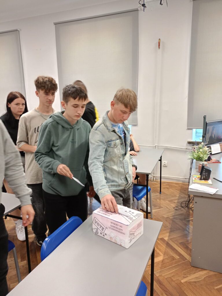 Wybory kandydata do Młodzieżowej Rady Miasta Jarosławia 4
