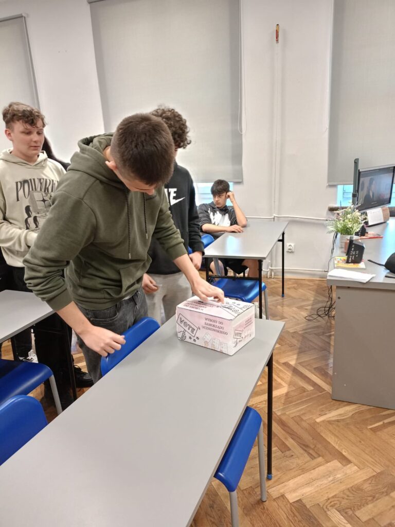Wybory kandydata do Młodzieżowej Rady Miasta Jarosławia 3