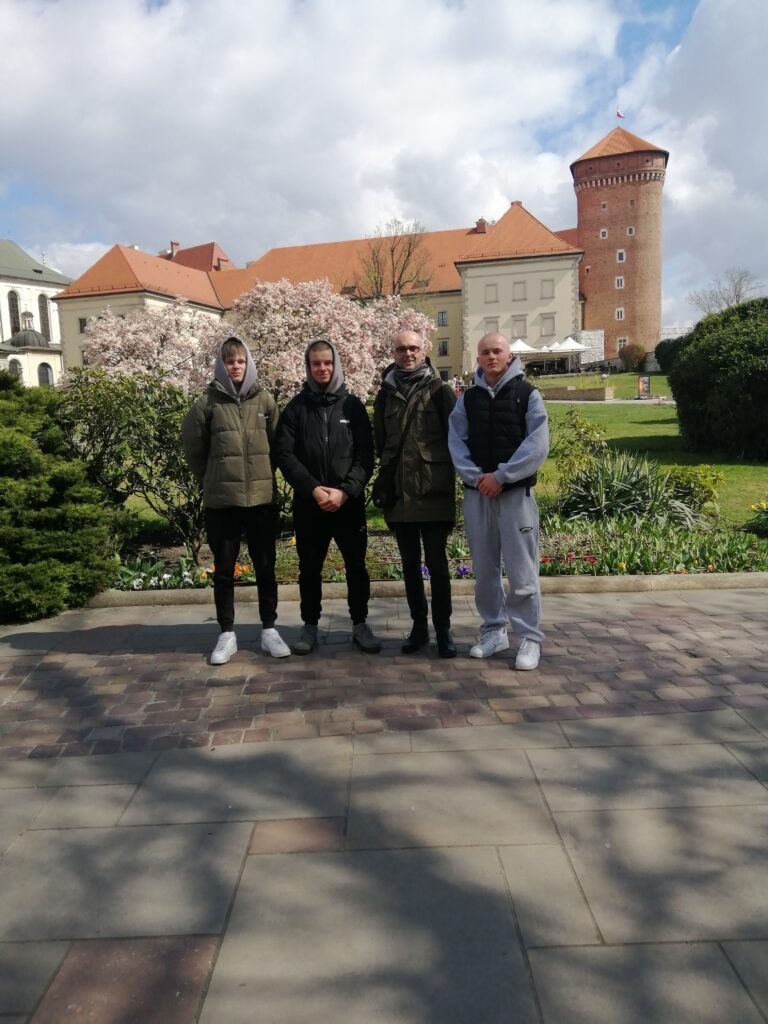 Wspomnienia z wycieczki krajoznawczej klasy 3 TG 6