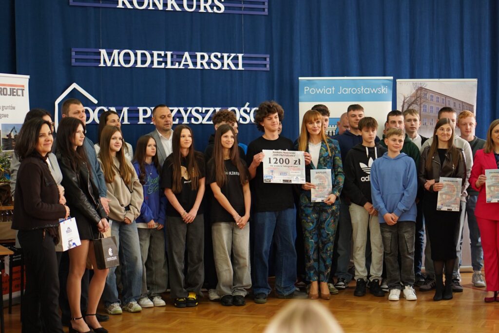 Finałowa Gala drugiej edycji Powiatowego Konkursu Modelarskiego „DOM PRZYSZŁOŚCI” 9
