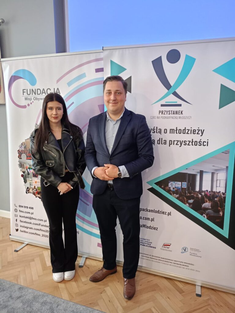 Projekt „Przystanek – Czas na Podkarpacką Młodzież!” 4