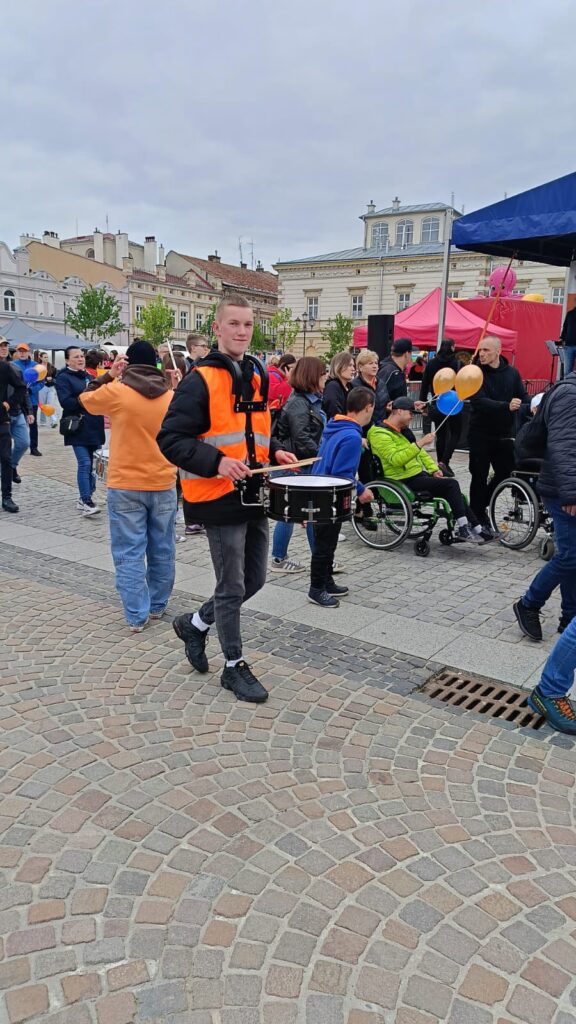 Dzień Godności Osoby z Niepełnosprawnością Intelektualną i Piknik Integracyjny z Funduszami Europejskimi. 3