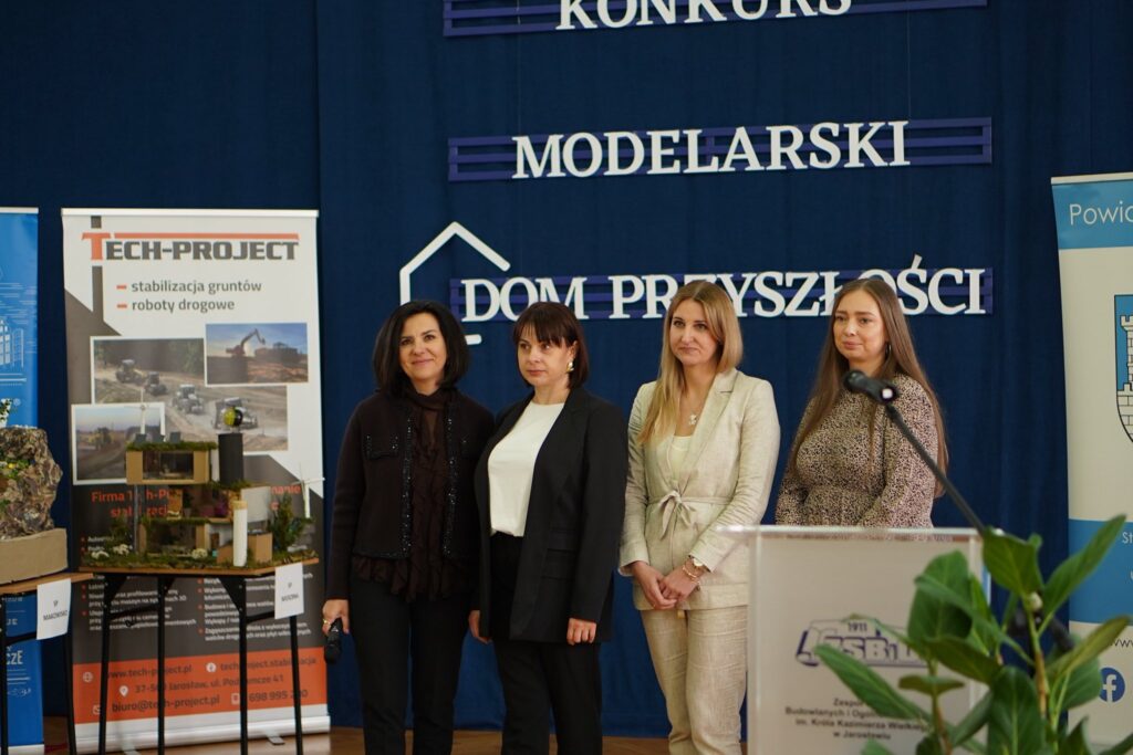 Finałowa Gala drugiej edycji Powiatowego Konkursu Modelarskiego „DOM PRZYSZŁOŚCI” 16