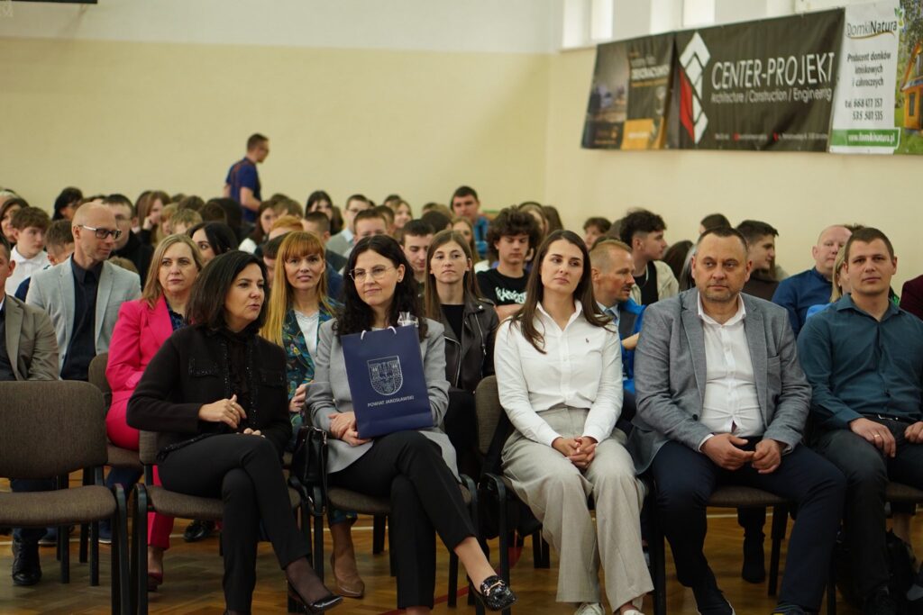 Finałowa Gala drugiej edycji Powiatowego Konkursu Modelarskiego „DOM PRZYSZŁOŚCI” 19