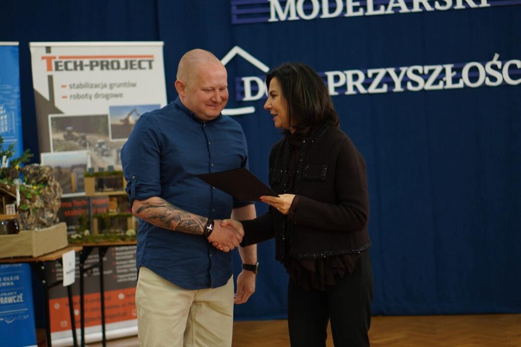 Finałowa Gala drugiej edycji Powiatowego Konkursu Modelarskiego „DOM PRZYSZŁOŚCI” 34