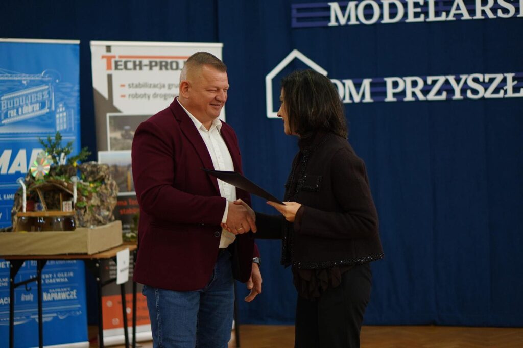Finałowa Gala drugiej edycji Powiatowego Konkursu Modelarskiego „DOM PRZYSZŁOŚCI” 37