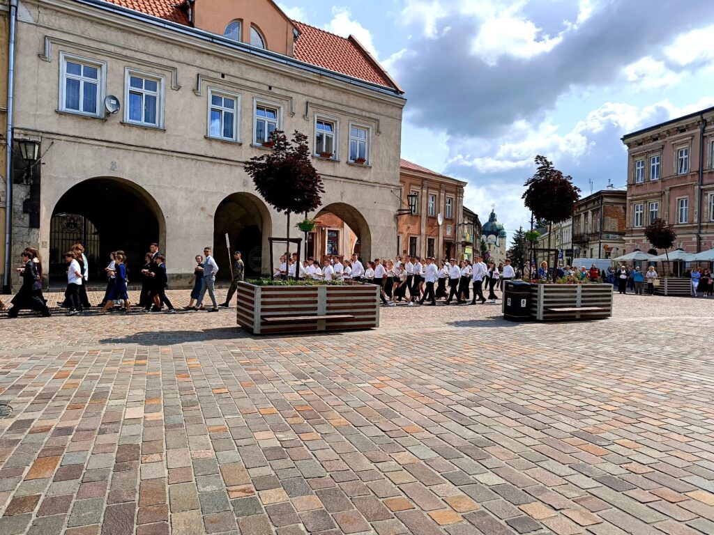 50-lecie nadania praw miejskich Jarosławowi – taneczna uczta na rynku! 8