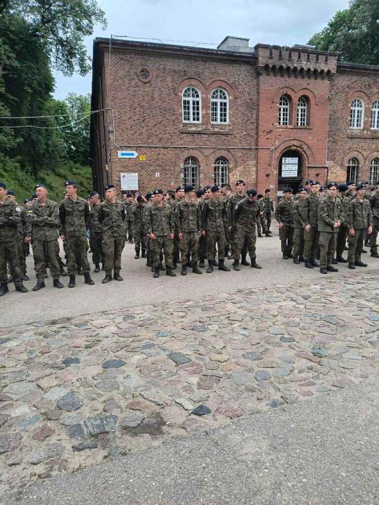 Bierzemy udział w X Centralnym Zlocie Klas Wojskowych Orzysz 2025 12