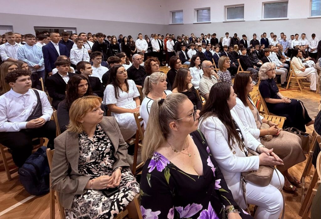 Uroczyste rozpoczęcie roku szkolnego 2025/2026 w ZSBiO 5