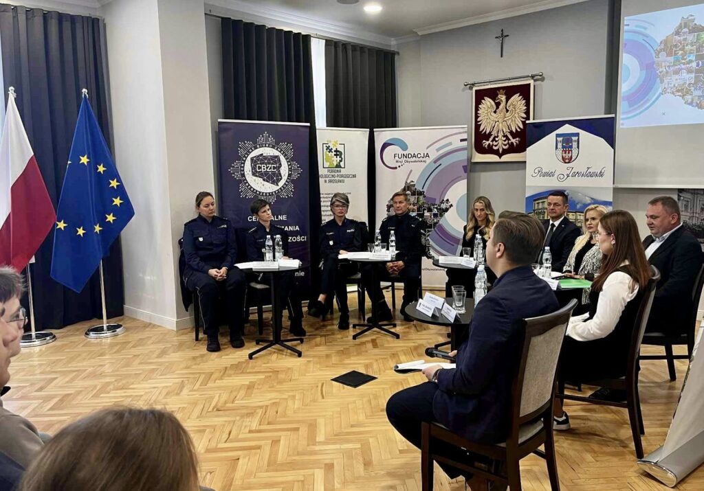 Debata „Bezpieczeństwo i prywatność w cyfrowym świecie” 3