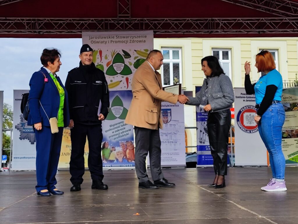 ZSBiO w Jarosławiu z Certyfikatem „Szkoły Promującej Zdrowie”! 8