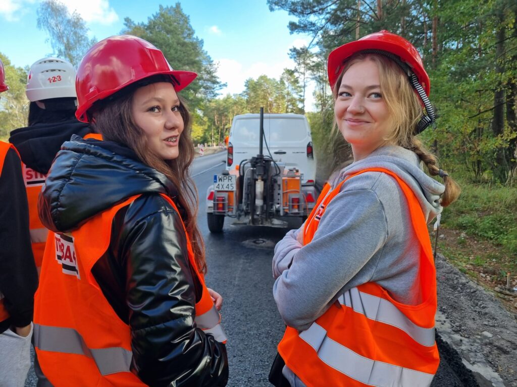 KOLEJNA LEKCJA NA BUDOWIE! 32