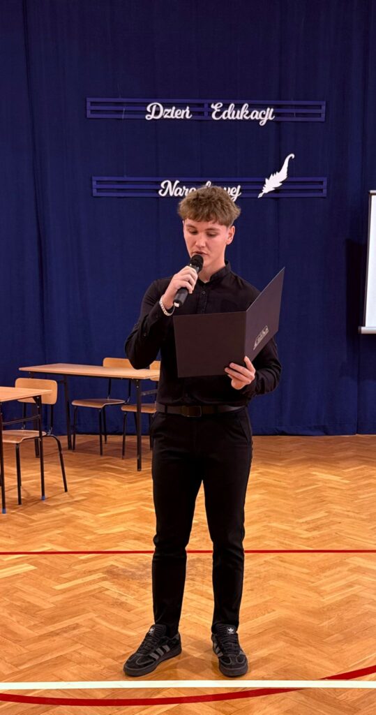 Świętujemy Dzień Edukacji Narodowej  22