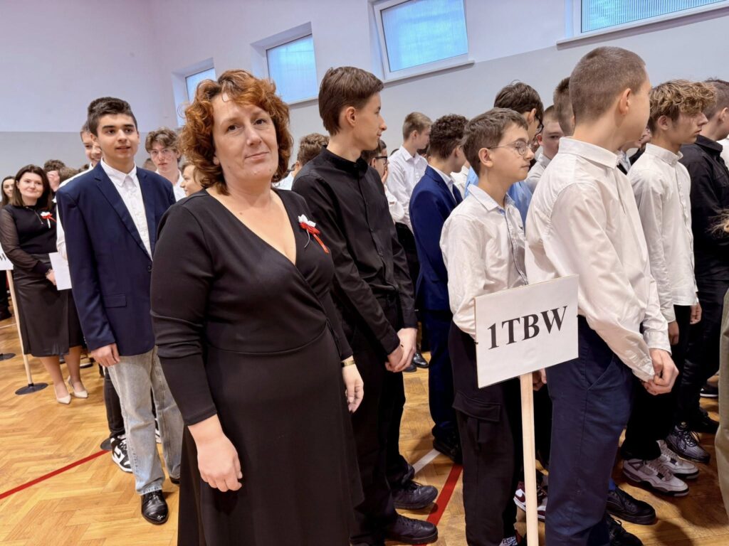 Ślubowanie klas pierwszych w naszej szkole 7