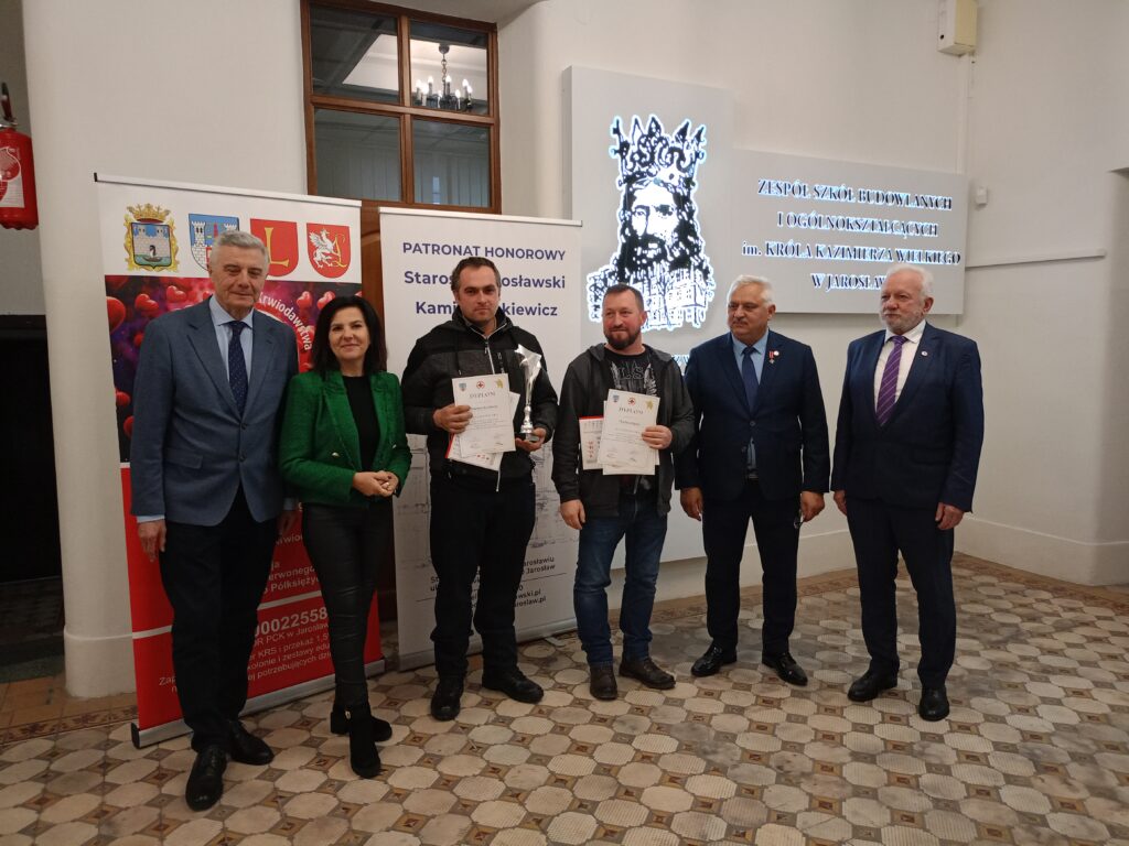 Krwiodawcy z Podkarpacia rywalizowali w ZSBiO  o Puchar Prezesa OR PCK w Jarosławiu w zawodach strzeleckich 12