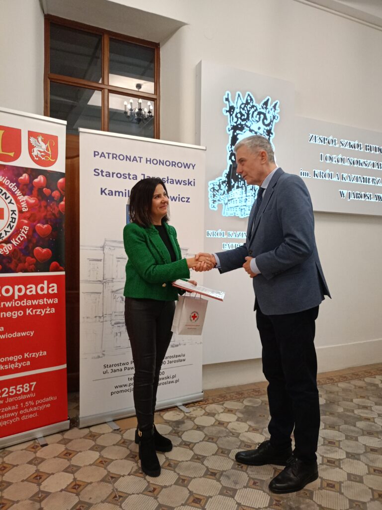 Krwiodawcy z Podkarpacia rywalizowali w ZSBiO  o Puchar Prezesa OR PCK w Jarosławiu w zawodach strzeleckich 10
