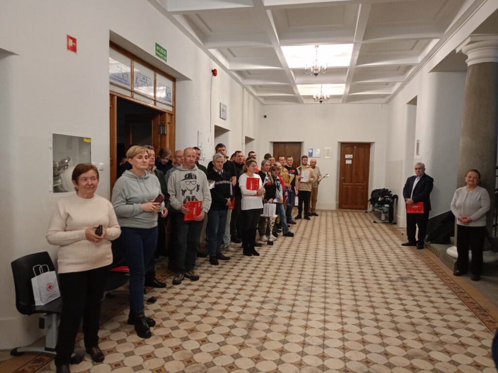 Krwiodawcy z Podkarpacia rywalizowali w ZSBiO  o Puchar Prezesa OR PCK w Jarosławiu w zawodach strzeleckich 7