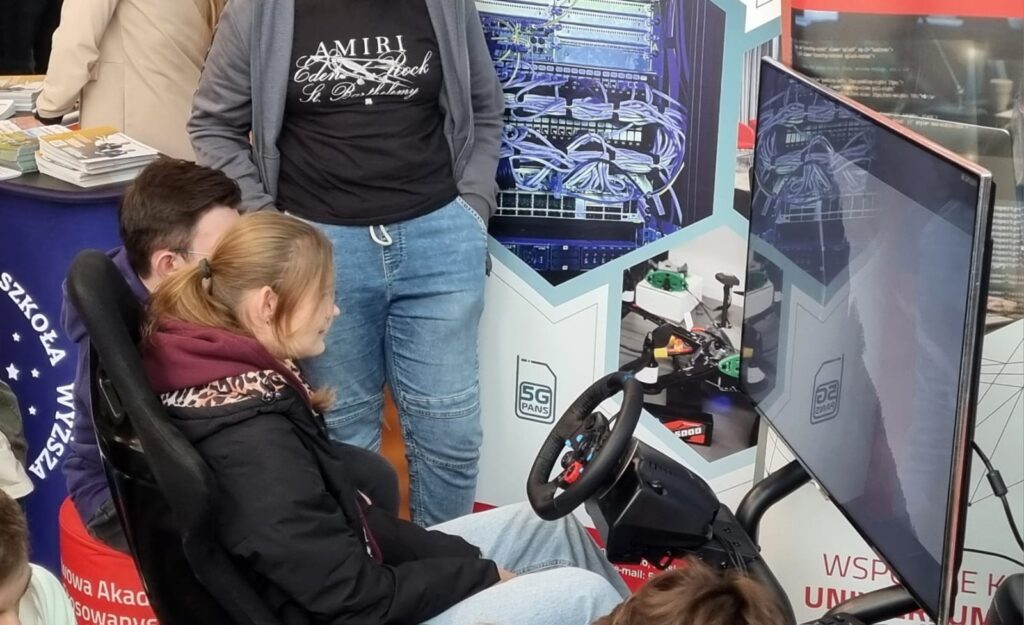 Podkarpacki Festiwal Nauki i Innowacji – nasi uczniowie w świecie nowoczesnych technologii 16