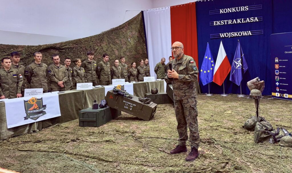 Wojewódzki Międzyszkolny Turniej Wiedzy o Wojsku Polskim w tym roku odbył się w naszej szkole 4