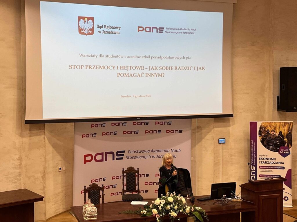 „Stop przemocy i hejtowi” – warsztaty profilaktyczne dla młodzieży w PANS w Jarosławiu 2