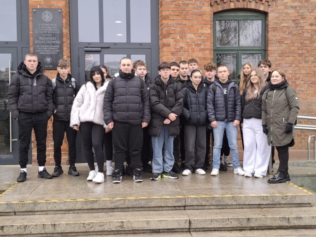Grudzień w szkole pełen świątecznej magii 32