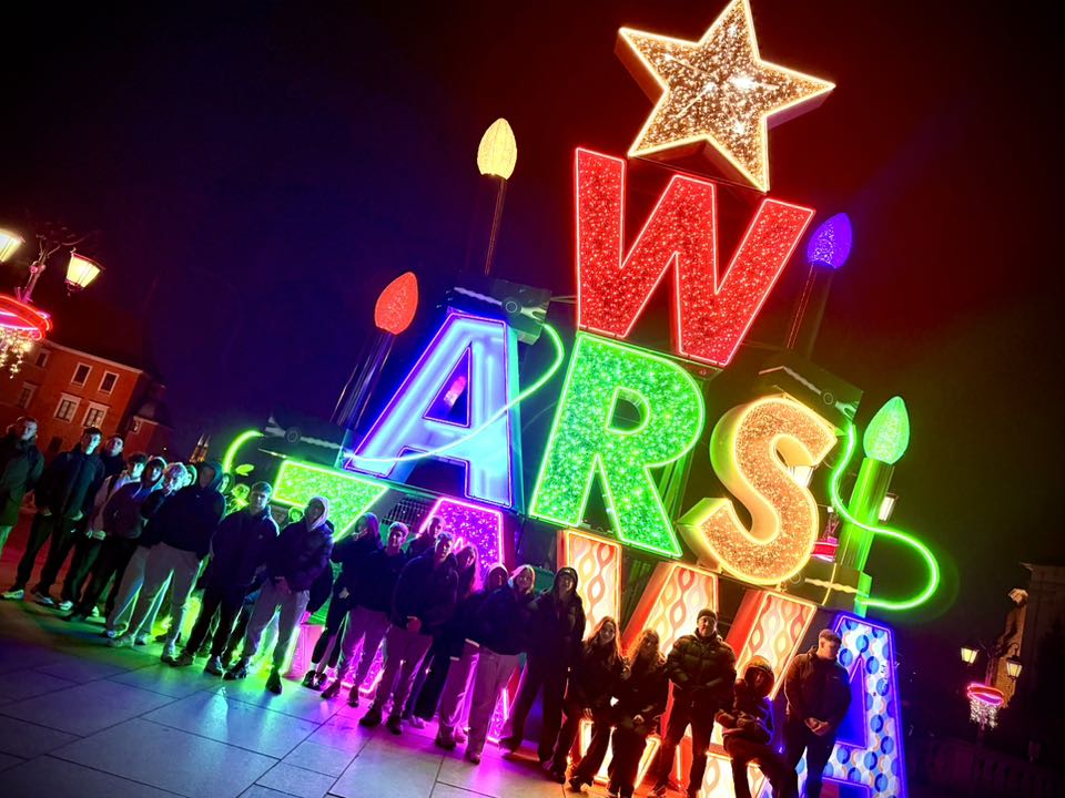 Klasy trzecie LO wzięły udział w ministerialnym projekcie Wyjście z klasą 34