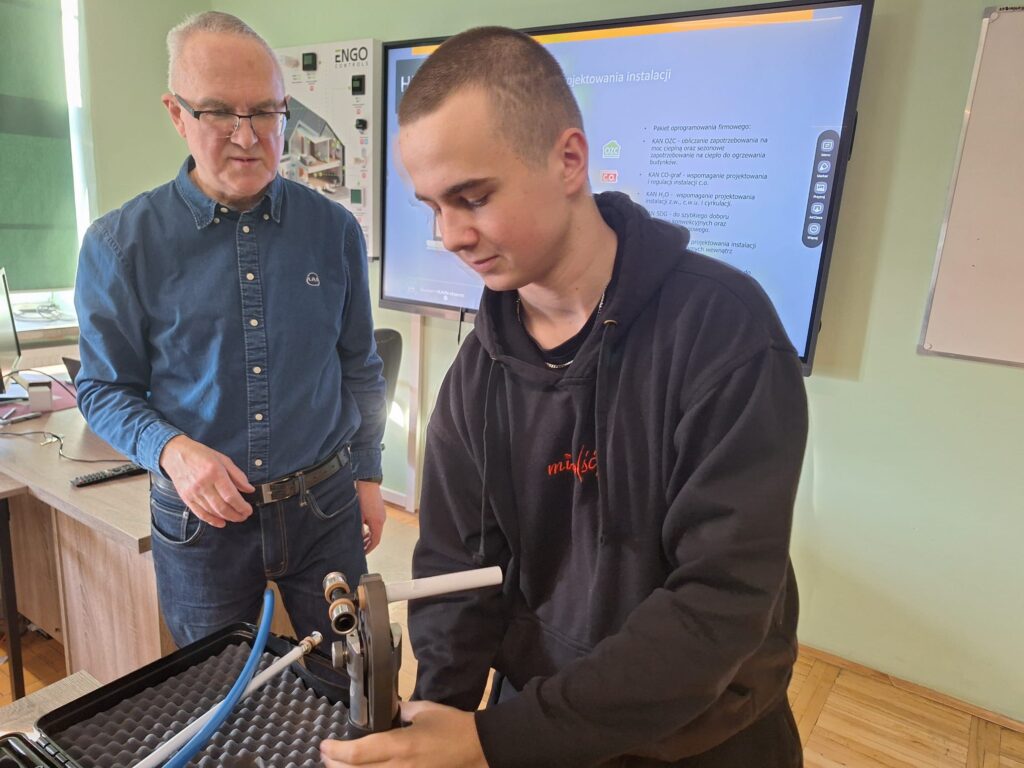 Szkolenie z nowoczesnych systemów instalacyjnych  z firmą KAN-therm Polska 3