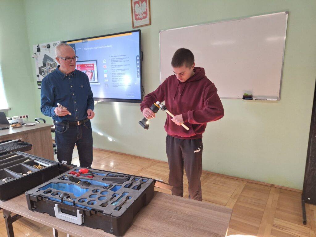 Szkolenie z nowoczesnych systemów instalacyjnych  z firmą KAN-therm Polska 7