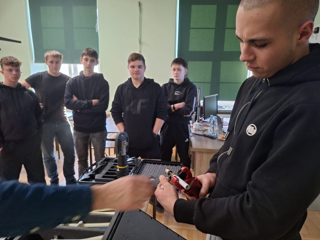 Szkolenie z nowoczesnych systemów instalacyjnych  z firmą KAN-therm Polska 2