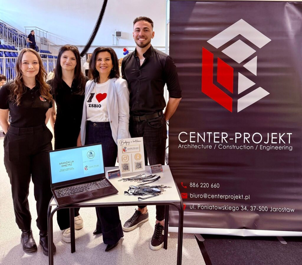Inspirujące spotkania z przyszłością - Dzień Otwarty i Targi Edukacyjne 20