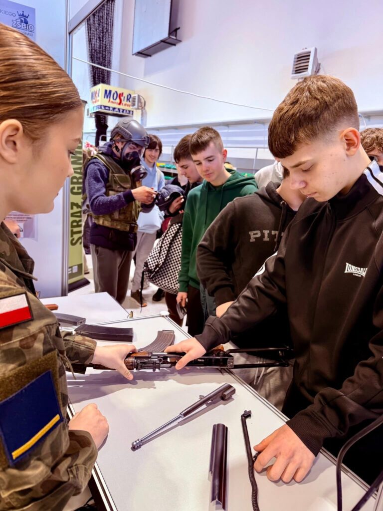 Inspirujące spotkania z przyszłością - Dzień Otwarty i Targi Edukacyjne 2