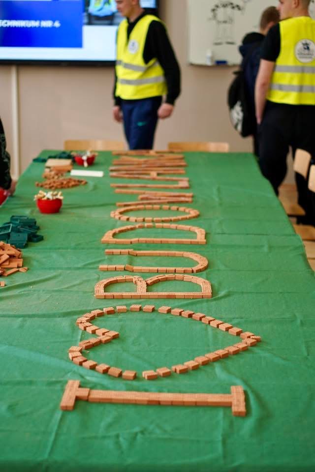 Inspirujące spotkania z przyszłością - Dzień Otwarty i Targi Edukacyjne 79