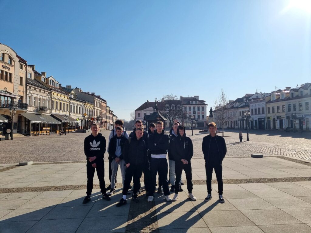 Budujemy relacje! Integracyjny wyjazd klasy 1W i 2W do Rzeszowa. 2