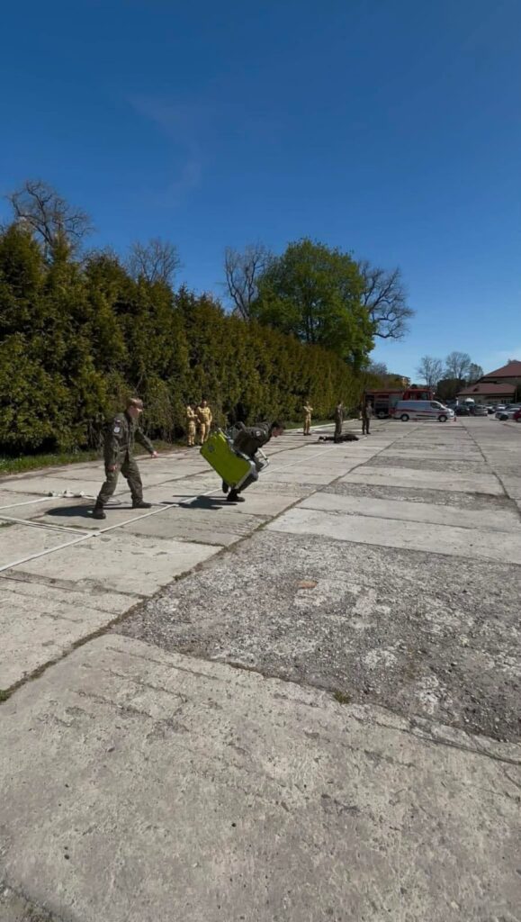 OGROMNY SUKCES NASZYCH UCZNIÓW NA II WOJEWÓDZKICH ZAWODACH KLAS MUNDUROWYCH 2