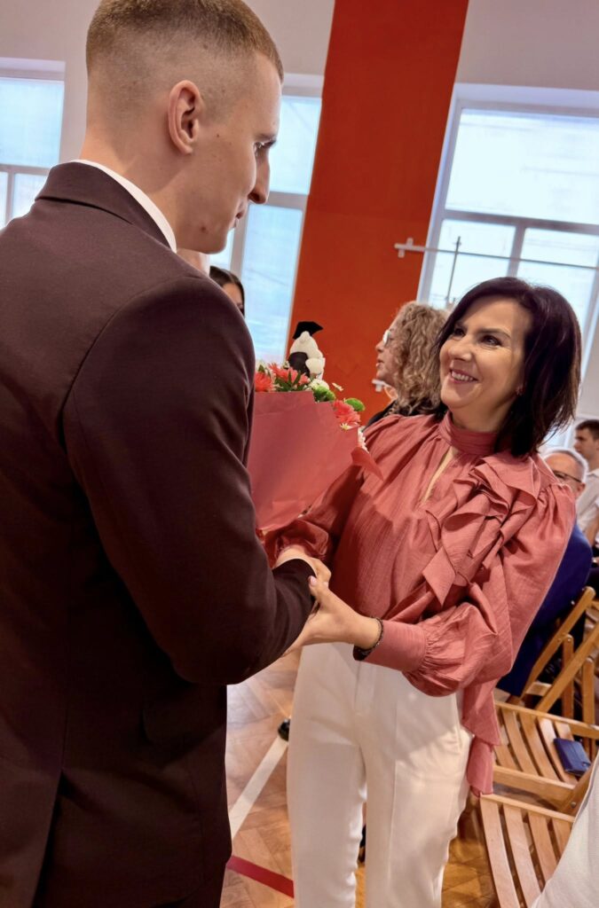 „Każdy koniec jest nowym początkiem” - uroczyste pożegnanie absolwentów 2026 5