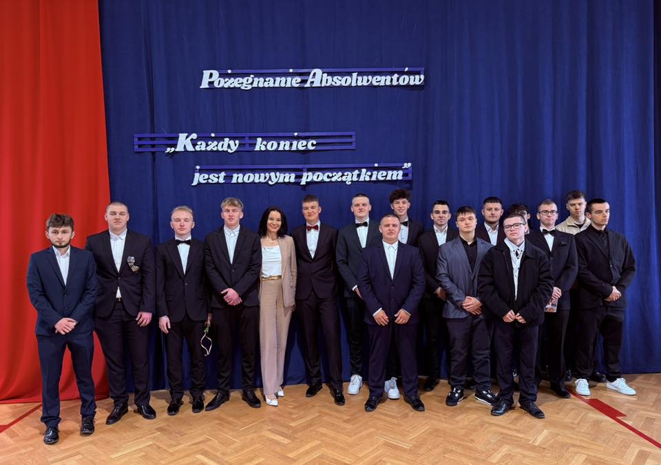 „Każdy koniec jest nowym początkiem” - uroczyste pożegnanie absolwentów 2026 9