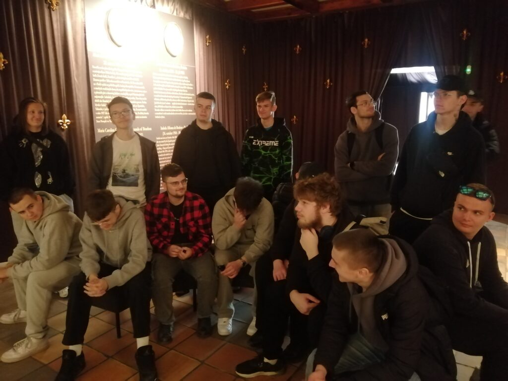 Wspomnień czas: Wycieczka klasy 4TG do malowniczych Pienin 8