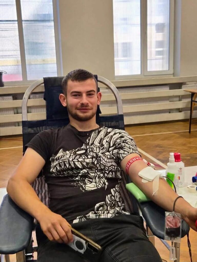 Akcja krwiodawstwa w ZSBiO w Jarosławiu – razem możemy więcej! 21