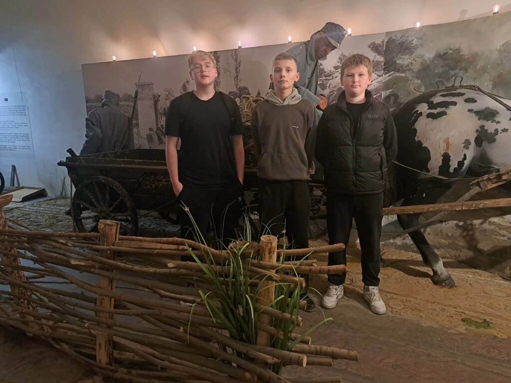 Integracja z historią w tle – pierwszoklasiści na fortach Twierdzy Przemyśl 7