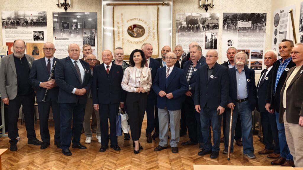 Powrót do szkolnych lat - spotkanie absolwentów Technikum Budowlanego 3